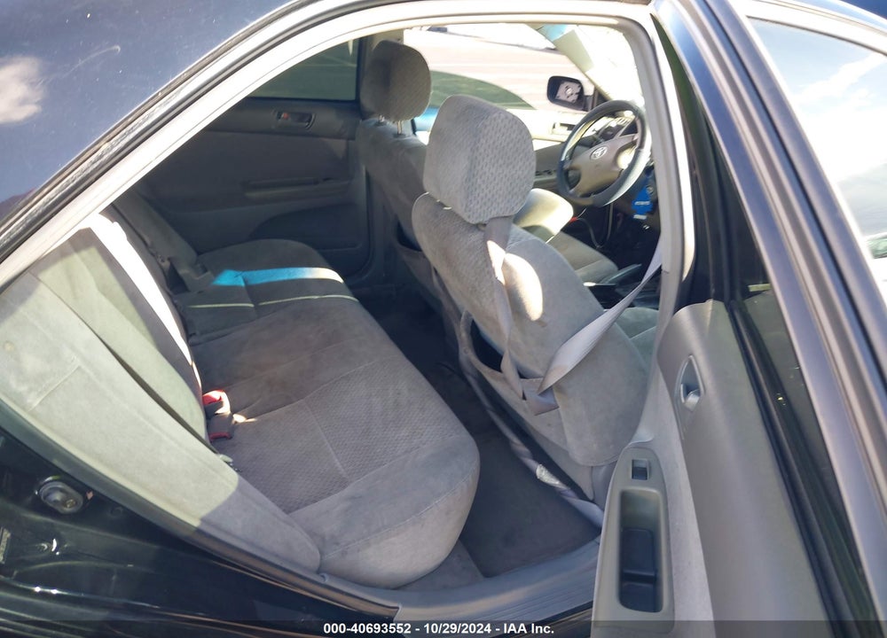 2004 TOYOTA CAMRY LE VIN: 4T1BE32K24U312941