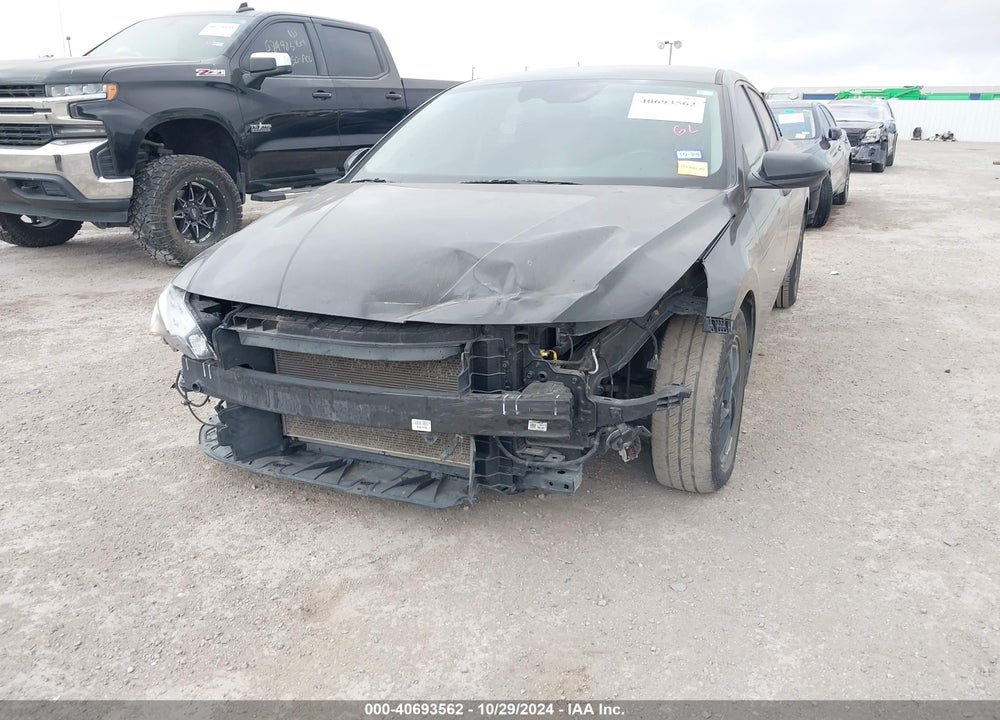 2021 HYUNDAI ELANTRA VIN: KMHLL4AG8MU072002