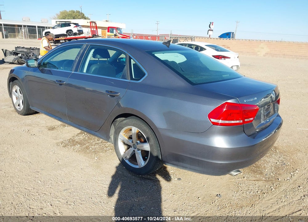 2013 VOLKSWAGEN PASSAT 2.5L SE VIN: 1VWBP7A36DC088754