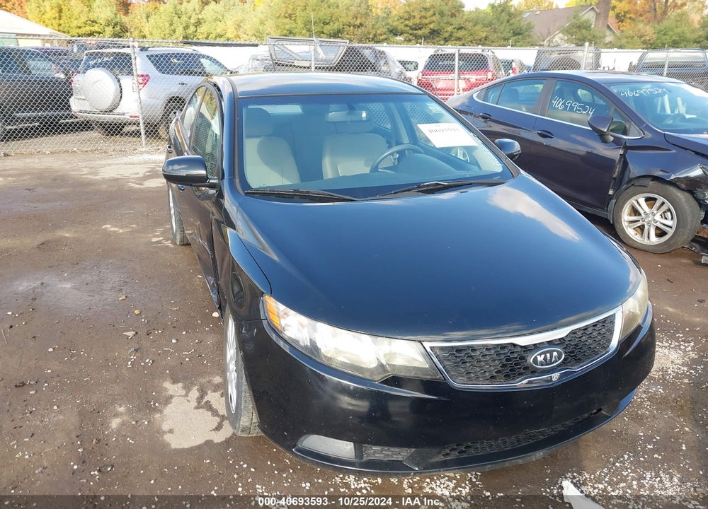 2013 KIA FORTE EX VIN: KNAFU4A29D5685806