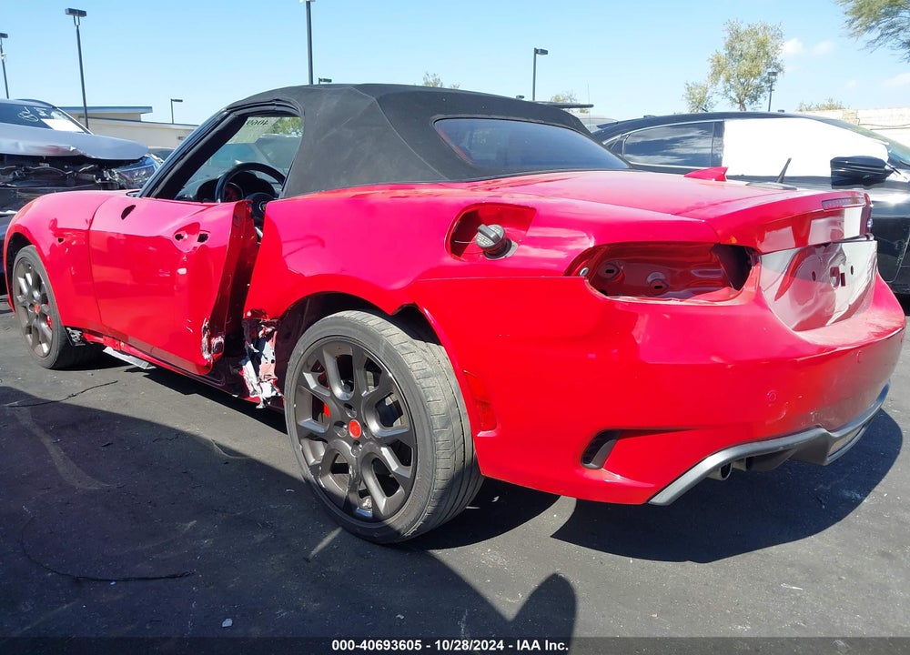 2019 FIAT 124 SPIDER ABARTH VIN: JC1NFAEK4K0141108