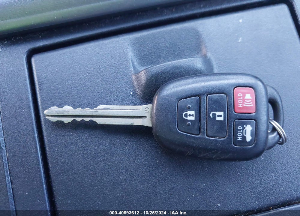 2013 TOYOTA CAMRY SE VIN: 4T1BF1FK0DU294970