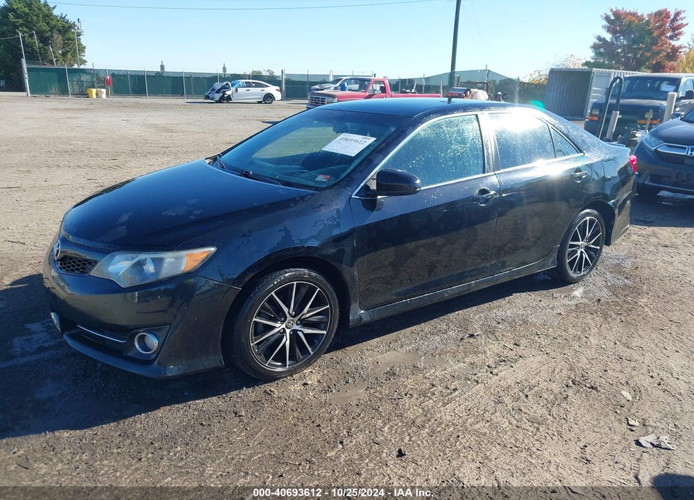 2013 TOYOTA CAMRY SE VIN: 4T1BF1FK0DU294970