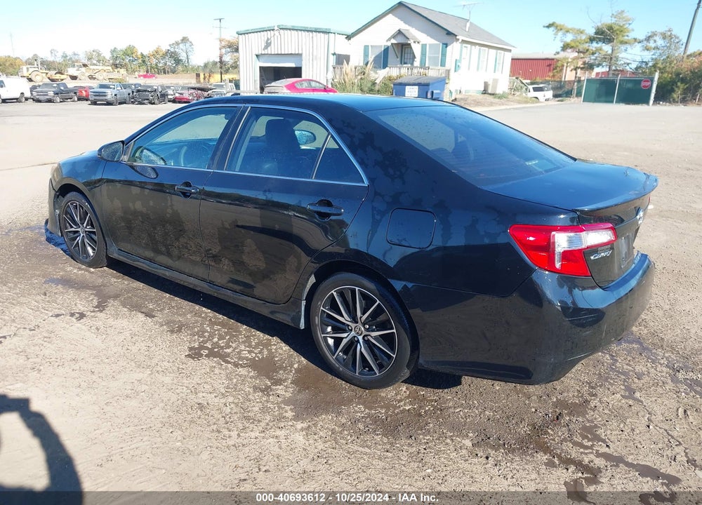 2013 TOYOTA CAMRY SE VIN: 4T1BF1FK0DU294970