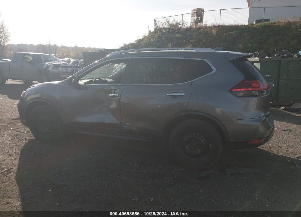 2017 NISSAN ROGUE S VIN: JN8AT2MV7HW256629