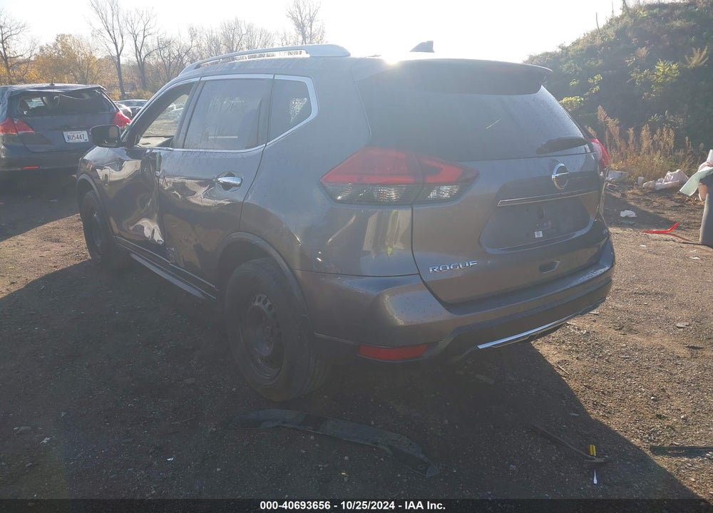 2017 NISSAN ROGUE S VIN: JN8AT2MV7HW256629