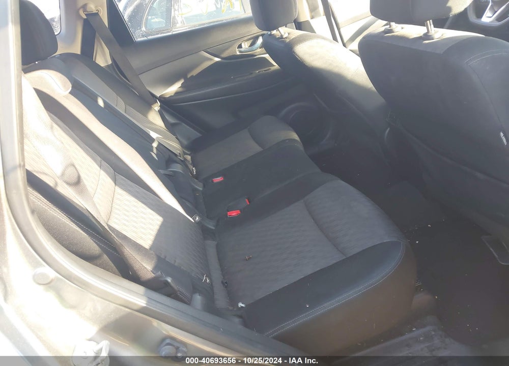 2017 NISSAN ROGUE S VIN: JN8AT2MV7HW256629