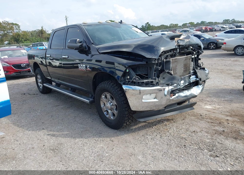 2017 RAM 3500 BIG HORN  4X4 6'4 BOX VIN: 3C63R3DL8HG635331