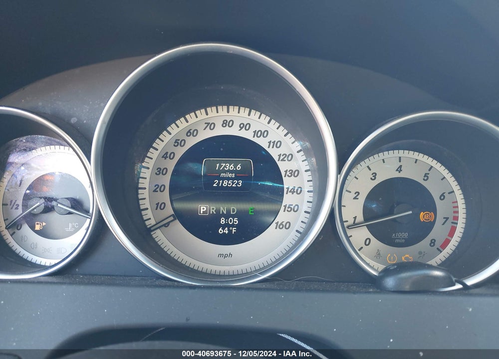 2013 MERCEDES-BENZ C 250 LUXURY/SPORT VIN: WDDGF4HB0DR261551