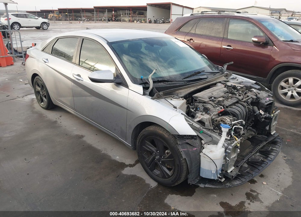 2021 HYUNDAI ELANTRA SEL VIN: 5NPLM4AG8MH003225