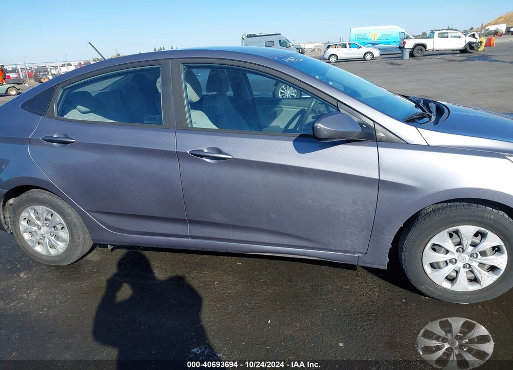 2017 HYUNDAI ACCENT SE VIN: KMHCT4AE7HU299573