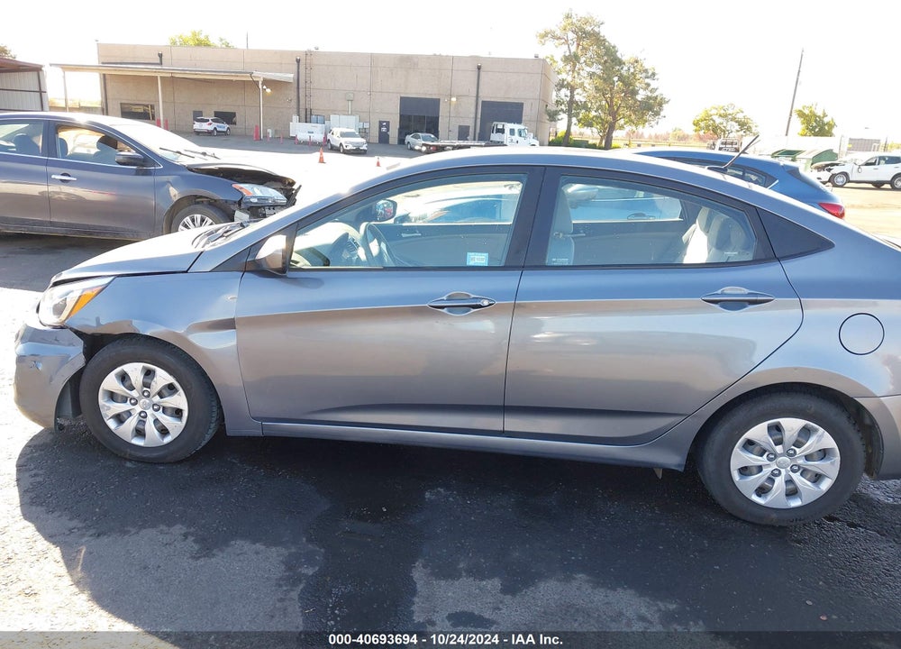 2017 HYUNDAI ACCENT SE VIN: KMHCT4AE7HU299573