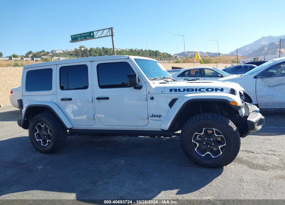 2022 JEEP WRANGLER 4XE UNLIMITED RUBICON 4X4 VIN: 1C4JJXR68NW205927