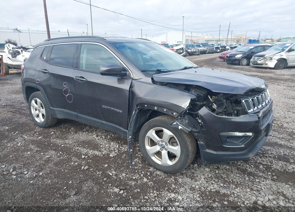 2018 JEEP COMPASS LATITUDE 4X4 VIN: 3C4NJDBB1JT403613