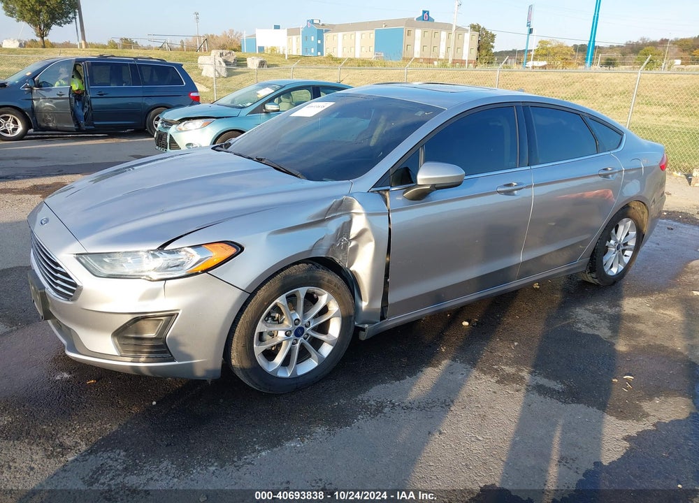 2020 FORD FUSION VIN: 3FA6P0HD8LR149912