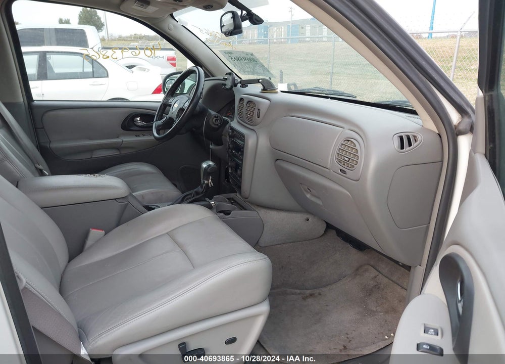 2006 CHEVROLET TRAILBLAZER LT VIN: 1GNDS13SX62278181