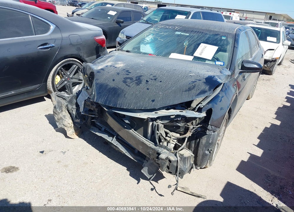 2015 TOYOTA CAMRY SE VIN: 4T1BF1FK2FU492498
