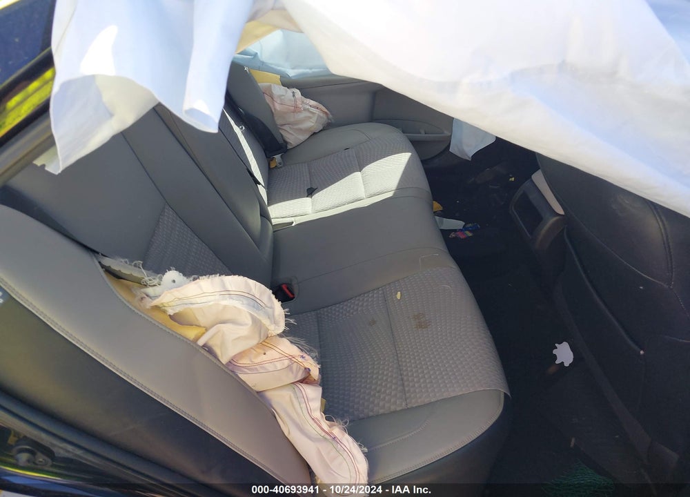 2015 TOYOTA CAMRY SE VIN: 4T1BF1FK2FU492498