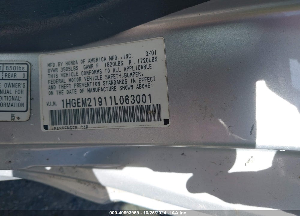 2001 HONDA CIVIC EX VIN: 1HGEM21911L063001