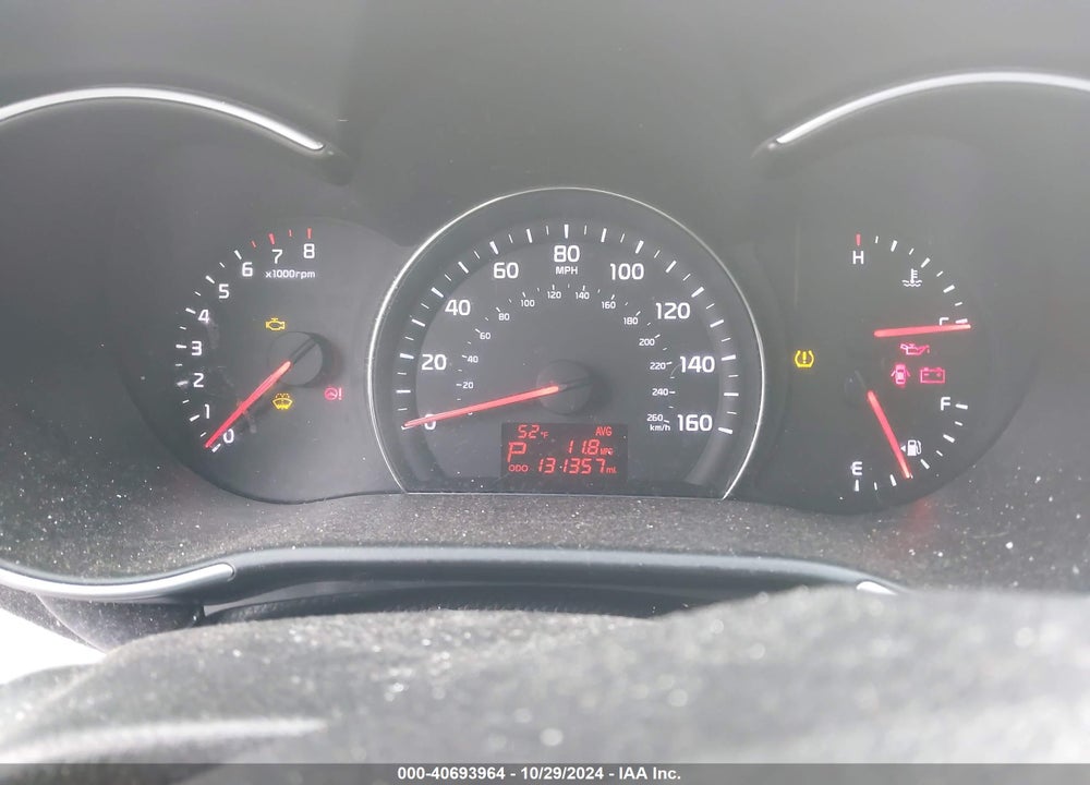 2014 KIA SORENTO LX VIN: 5XYKTCA68EG523465