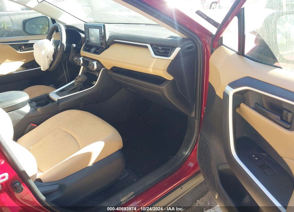 2019 TOYOTA RAV4 LE VIN: 2T3F1RFV2KW075408