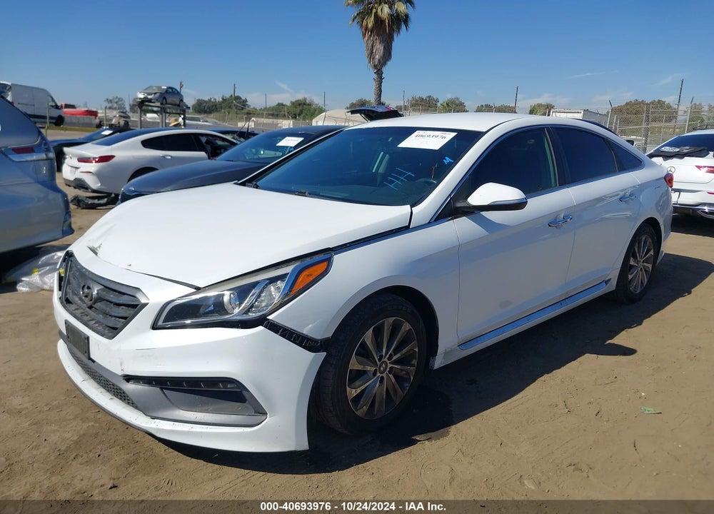 2015 HYUNDAI SONATA SPORT VIN: 5NPE34AF0FH252110