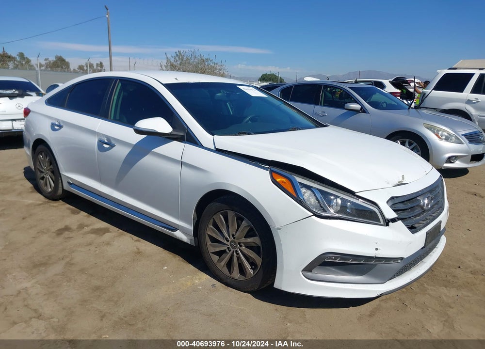 2015 HYUNDAI SONATA SPORT VIN: 5NPE34AF0FH252110