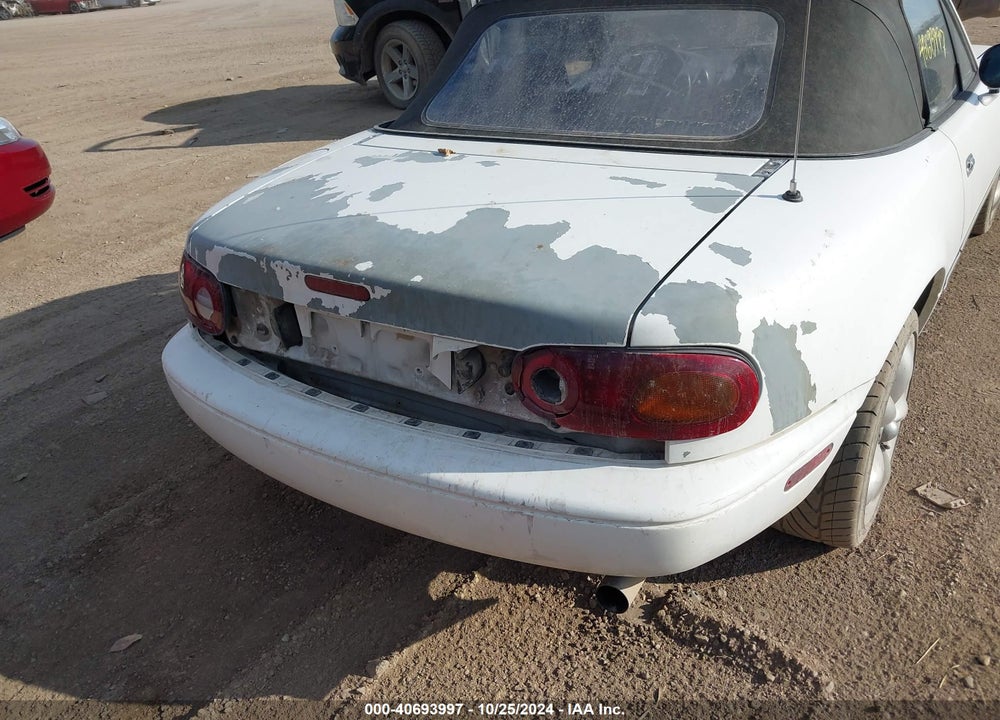1990 MAZDA MX-5 MIATA VIN: JM1NA3513L0135516