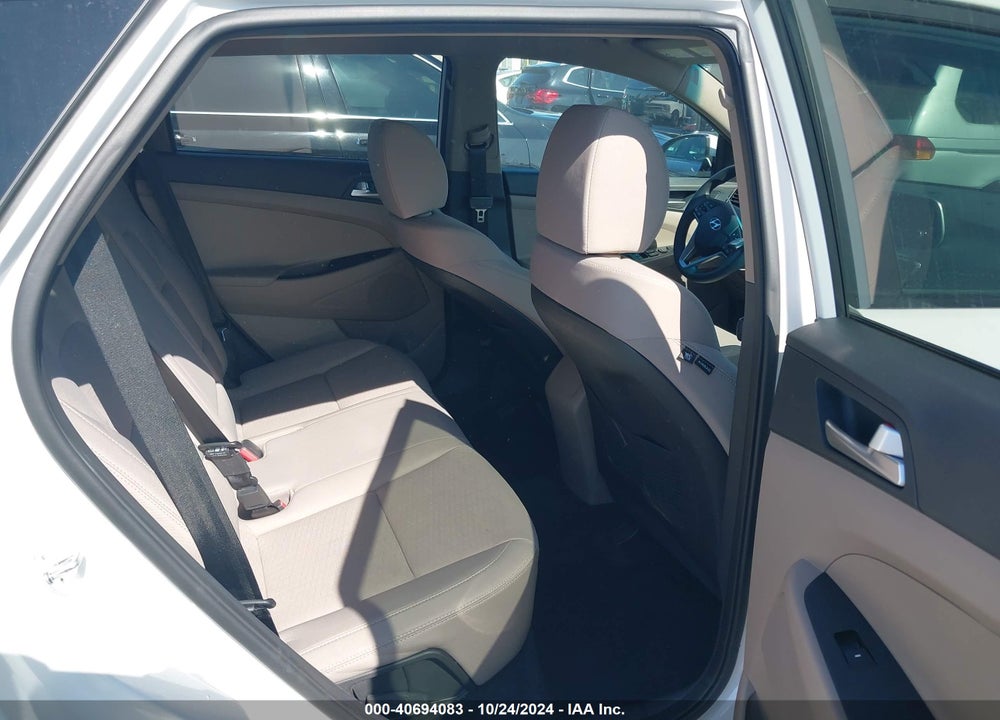 2021 HYUNDAI TUCSON VALUE VIN: KM8J33A47MU386408