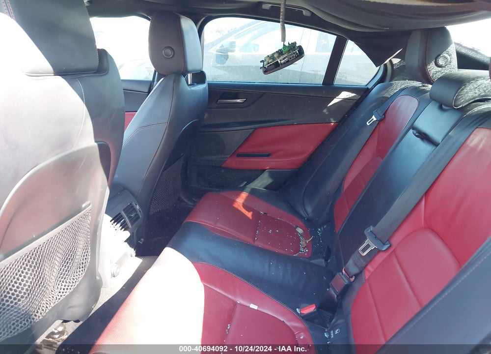 2017 JAGUAR XE 35T R-SPORT VIN: SAJAF4BV5HA964717