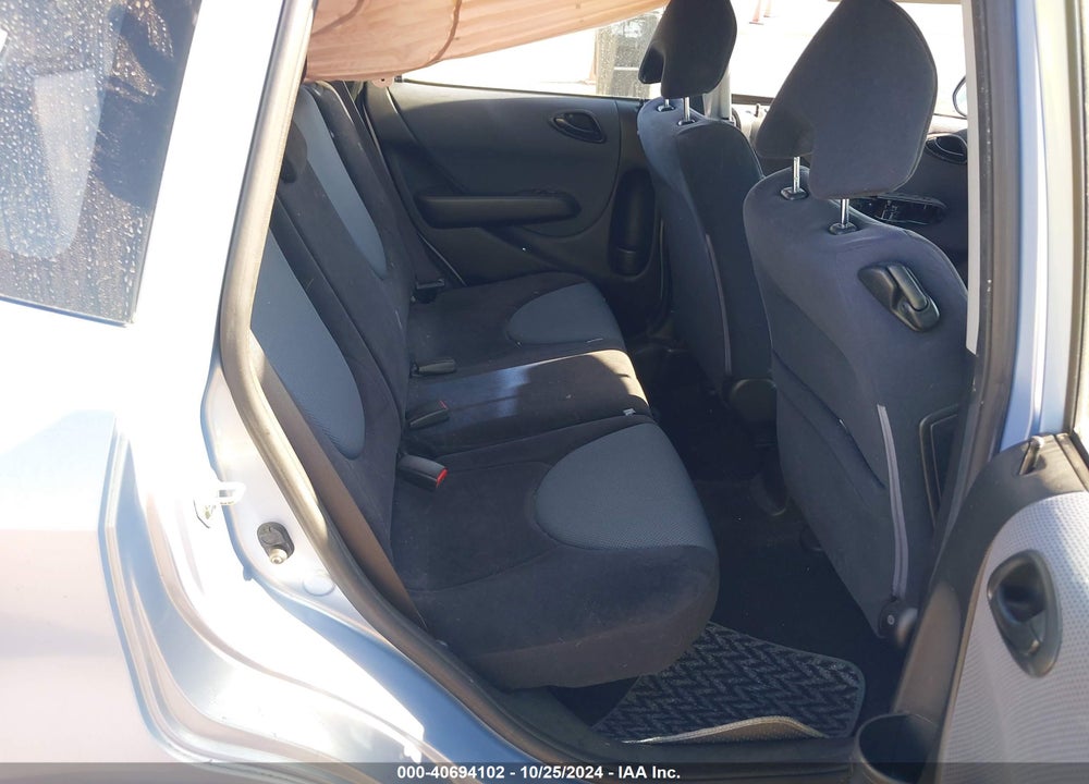 2008 HONDA FIT VIN: JHMGD38498S046274