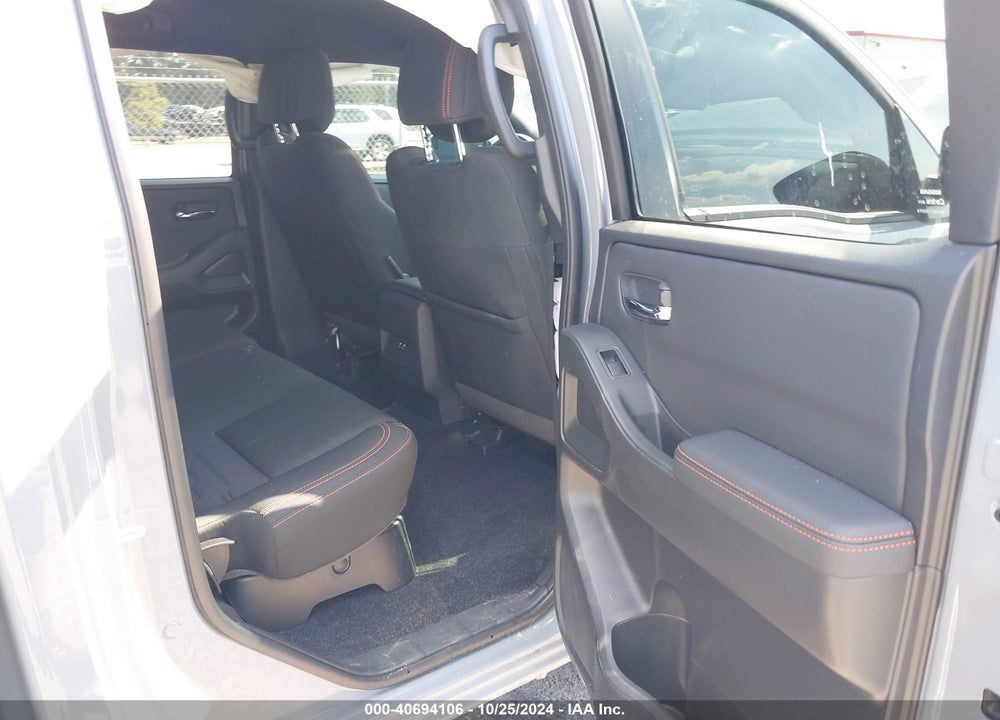 2024 NISSAN FRONTIER PRO-4X 4X4 VIN: 1N6ED1EK2RN658846