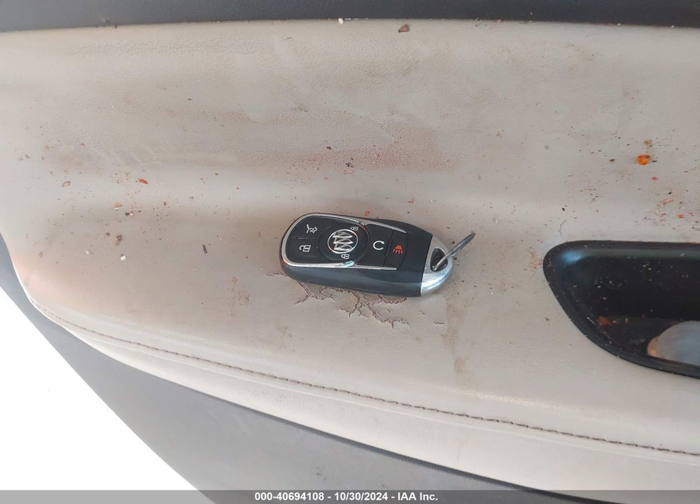 2019 BUICK ENCLAVE VIN: 5GAERBKWXKJ242897