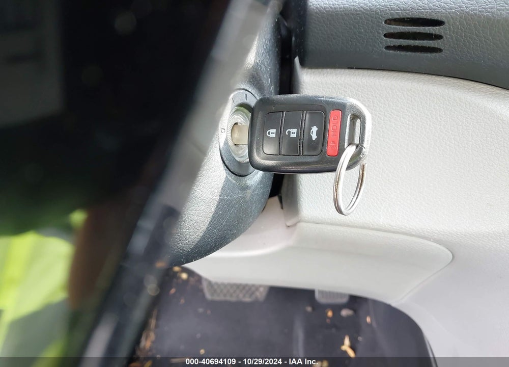 2016 HONDA ACCORD LX VIN: 1HGCR2F33GA100132