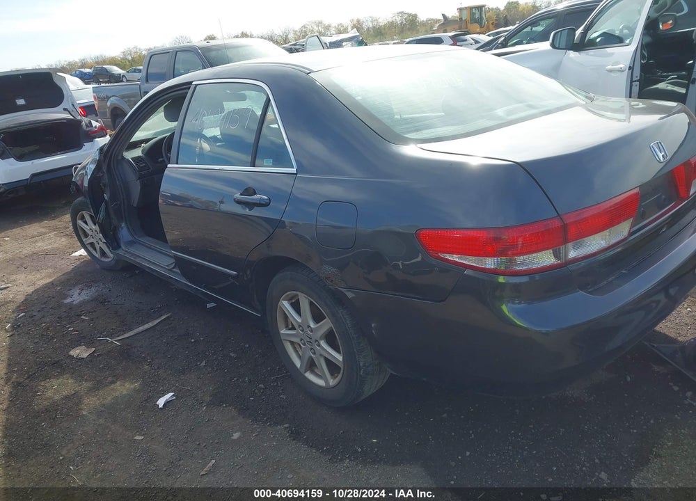 2003 HONDA ACCORD 3.0 EX VIN: 1HGCM665X3A096632