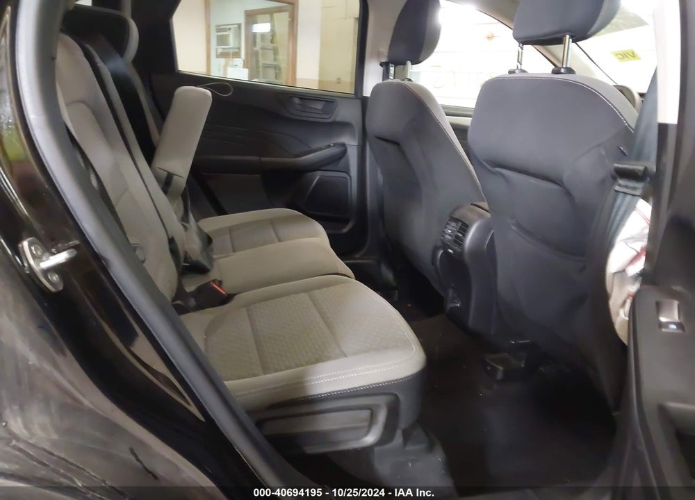 2022 FORD ESCAPE SE VIN: 1FMCU9G61NUB44216