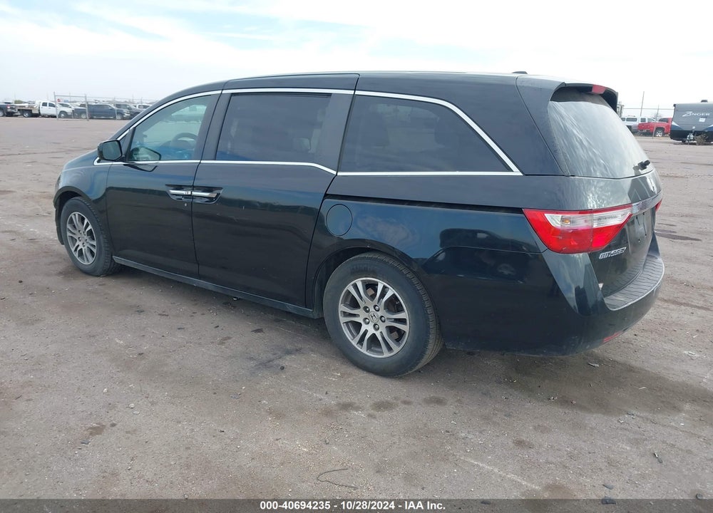2011 HONDA ODYSSEY EX-L VIN: 5FNRL5H68BB011272