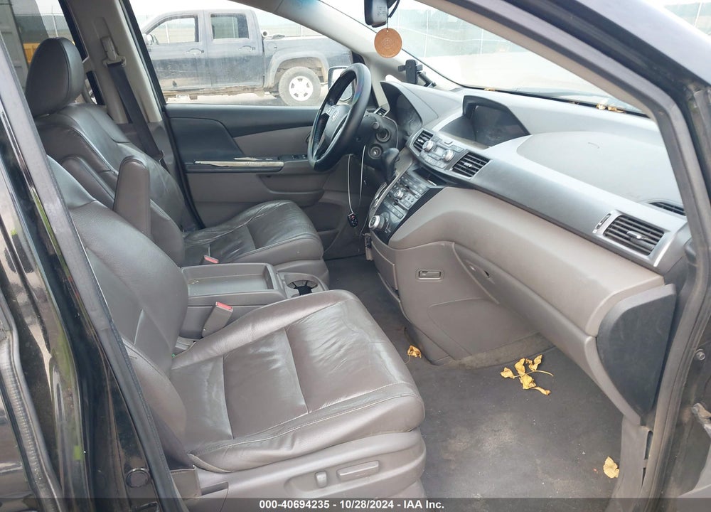 2011 HONDA ODYSSEY EX-L VIN: 5FNRL5H68BB011272
