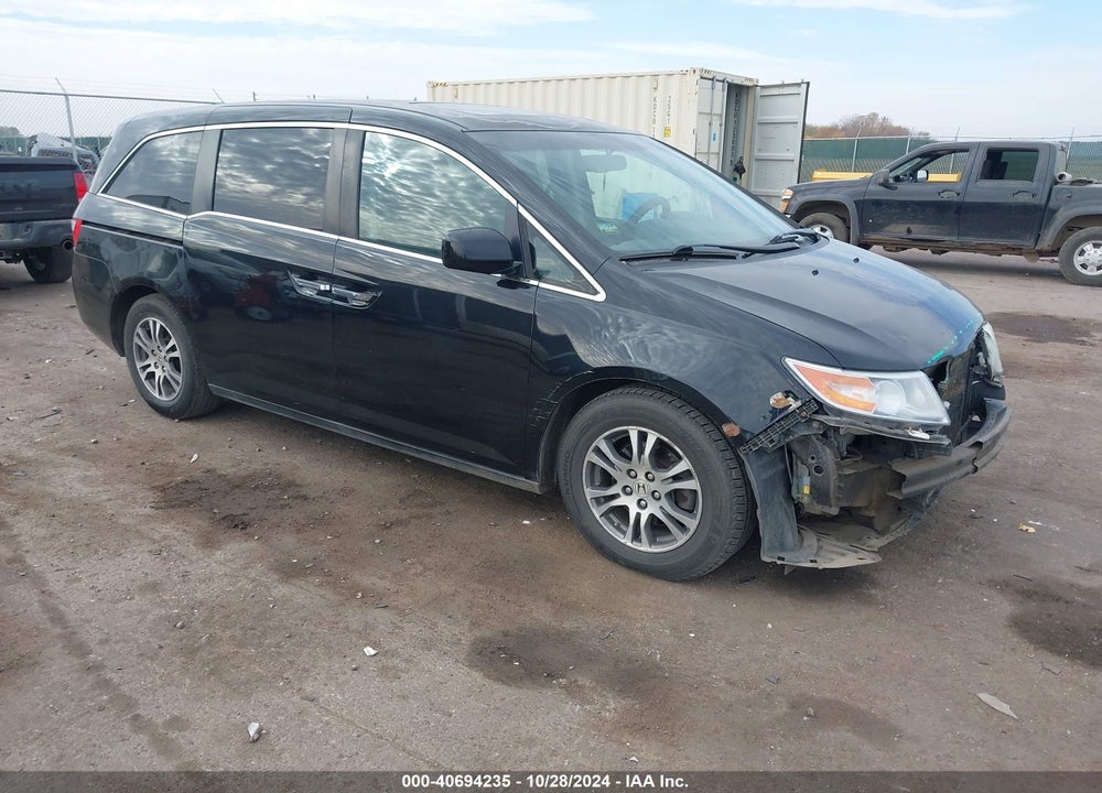 2011 HONDA ODYSSEY EX-L VIN: 5FNRL5H68BB011272