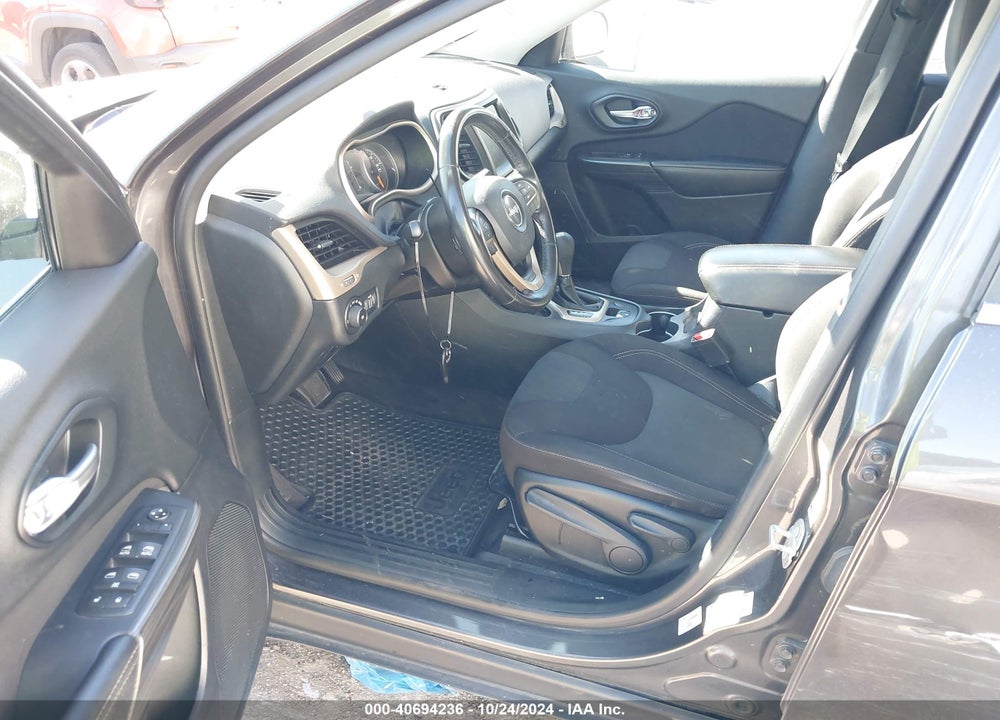 2016 JEEP CHEROKEE LATITUDE VIN: 1C4PJLCB5GW363556