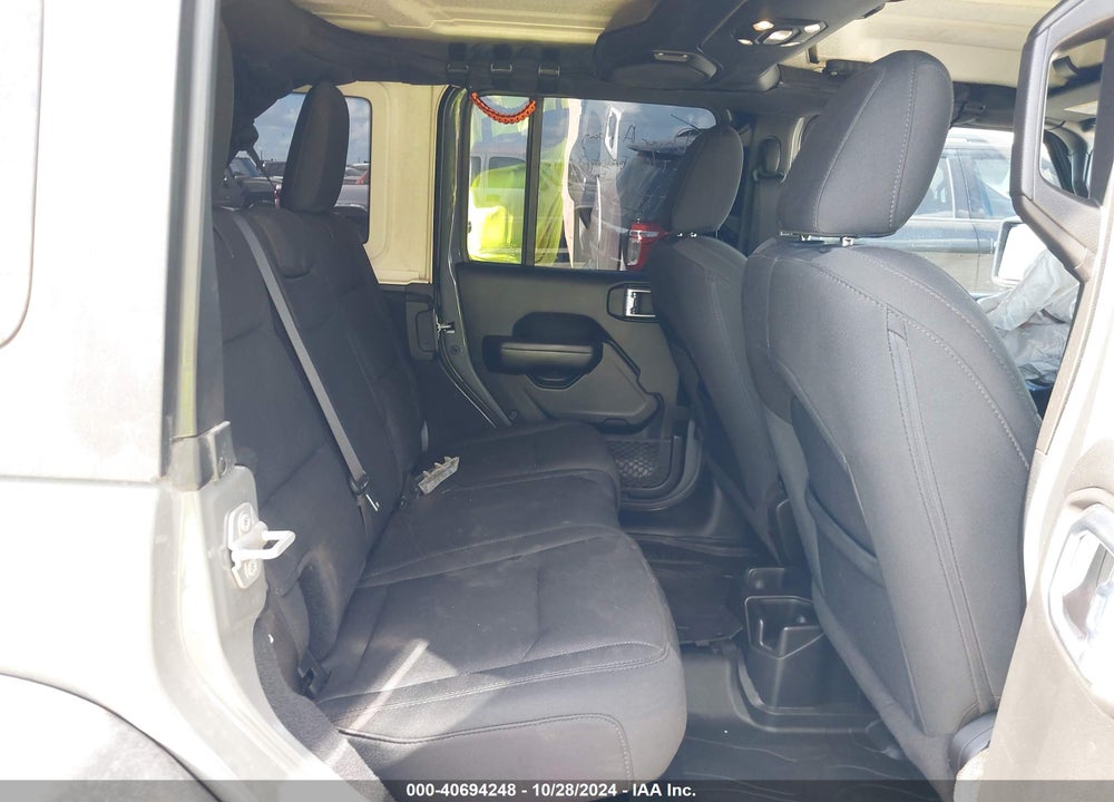 2019 JEEP WRANGLER UNLIMITED SPORT S 4X4 VIN: 1C4HJXDG3KW565617