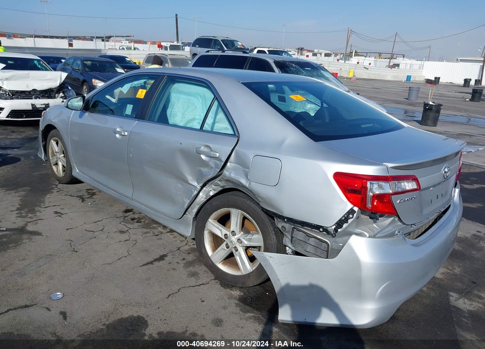 2012 TOYOTA CAMRY SE VIN: 4T1BF1FK1CU015069