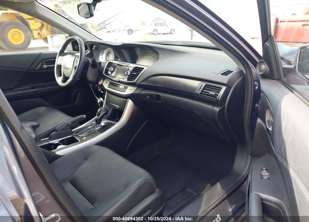 2015 HONDA ACCORD EX-L VIN: 1HGCR2F85FA203451