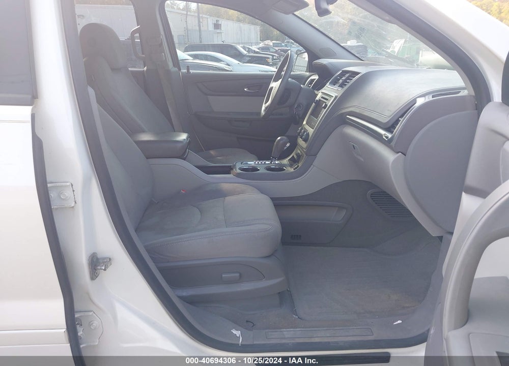 2013 GMC ACADIA SLE-2 VIN: 1GKKRPKD3DJ188010