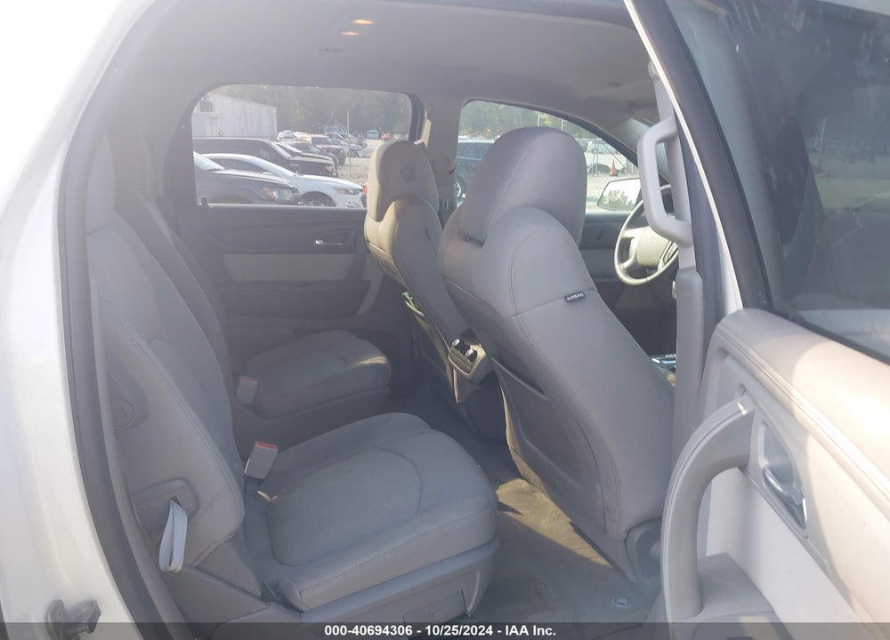 2013 GMC ACADIA SLE-2 VIN: 1GKKRPKD3DJ188010