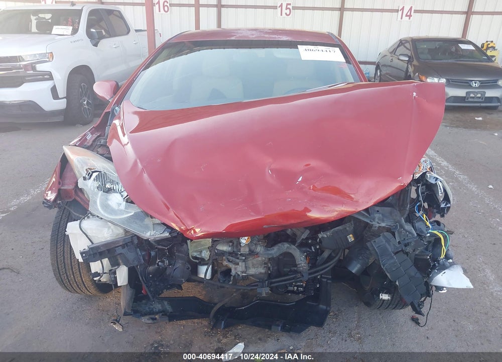 2013 HYUNDAI ELANTRA GLS VIN: KMHDH4AE0DU493054