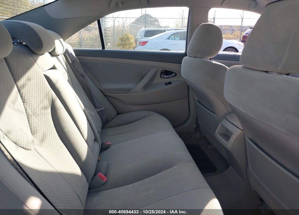 2008 TOYOTA CAMRY LE VIN: 4T4BE46K88R044280