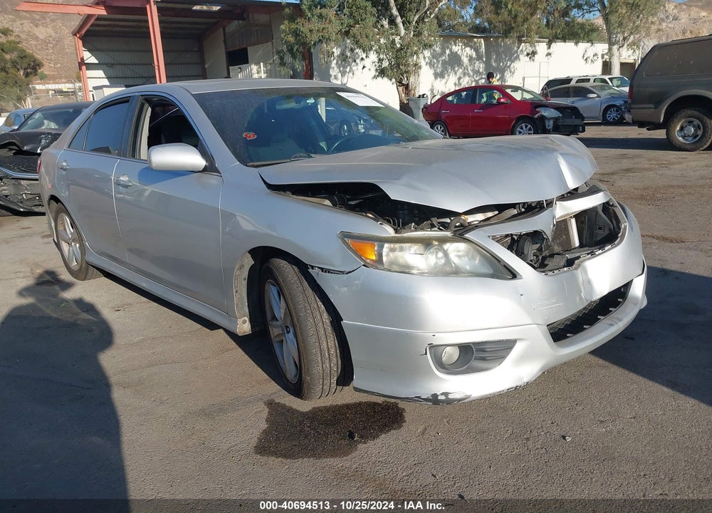 2011 TOYOTA CAMRY SE VIN: 4T1BF3EK3BU218573