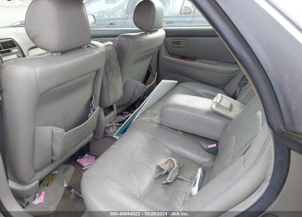 1997 LEXUS ES 300 300 VIN: JT8BF22G8V000320