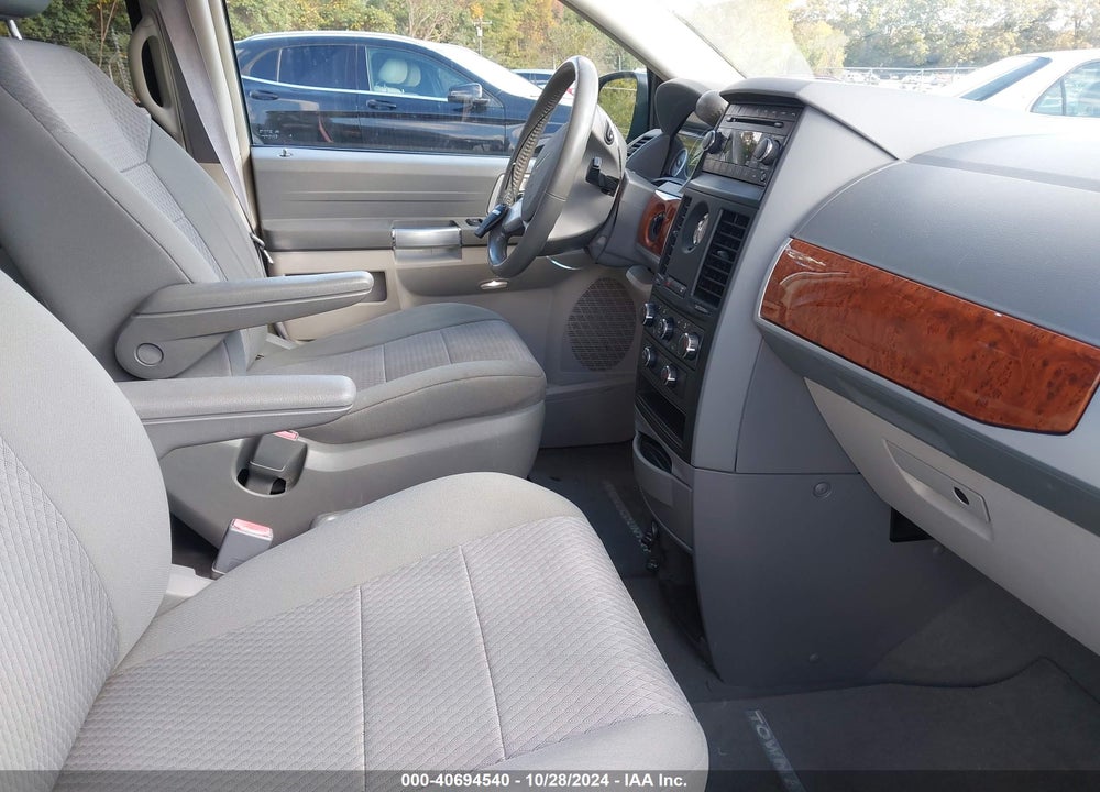 2008 CHRYSLER TOWN & COUNTRY TOURING VIN: 2A8HR54P38R649167